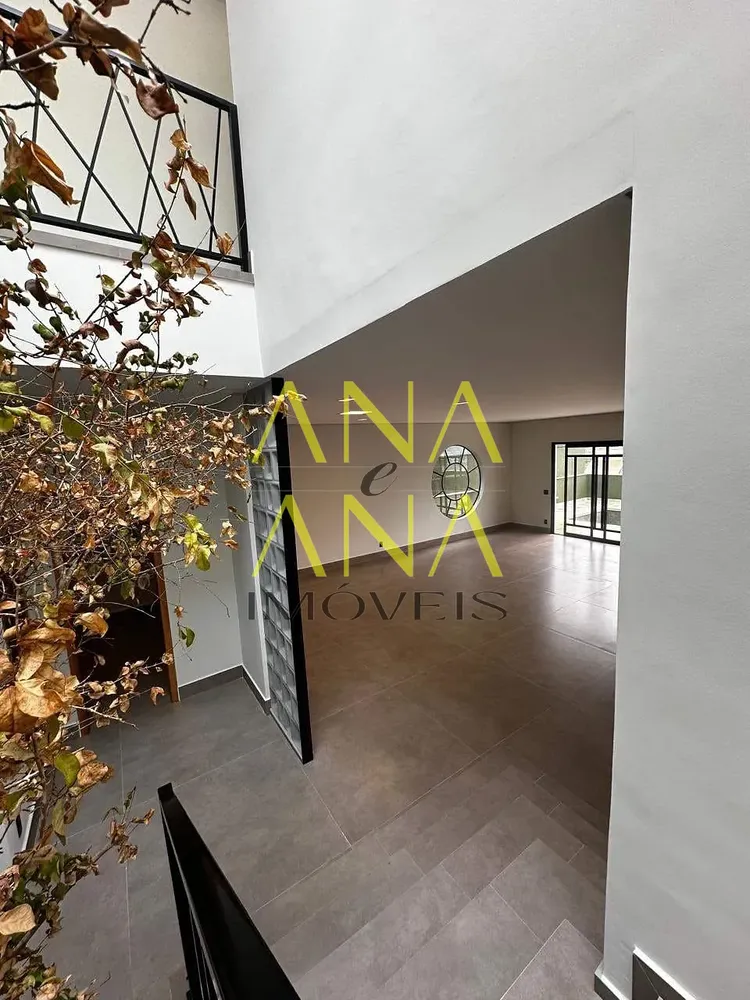 Casa, 3 quartos, 282 m² - Foto 3