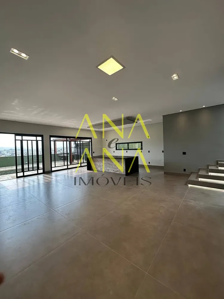 Casa, 3 quartos, 282 m² - Foto 4