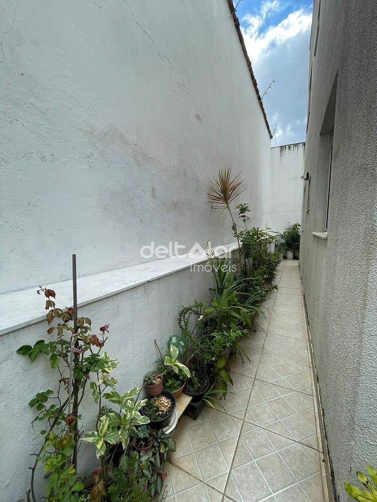 Apartamento à venda com 3 quartos, 95m² - Foto 8