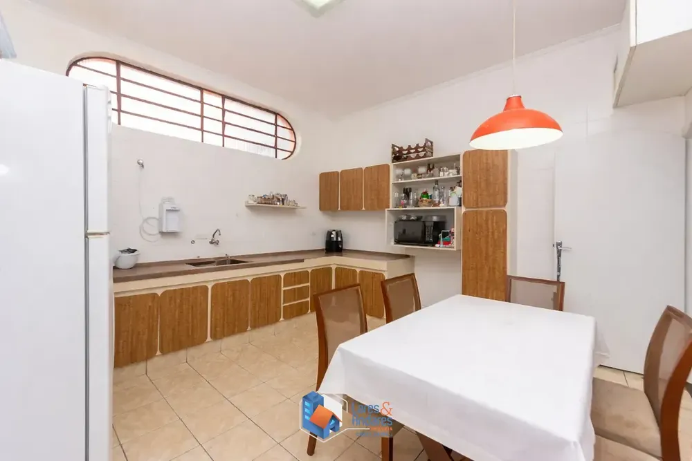 Casa, 3 quartos, 190 m² - Foto 1