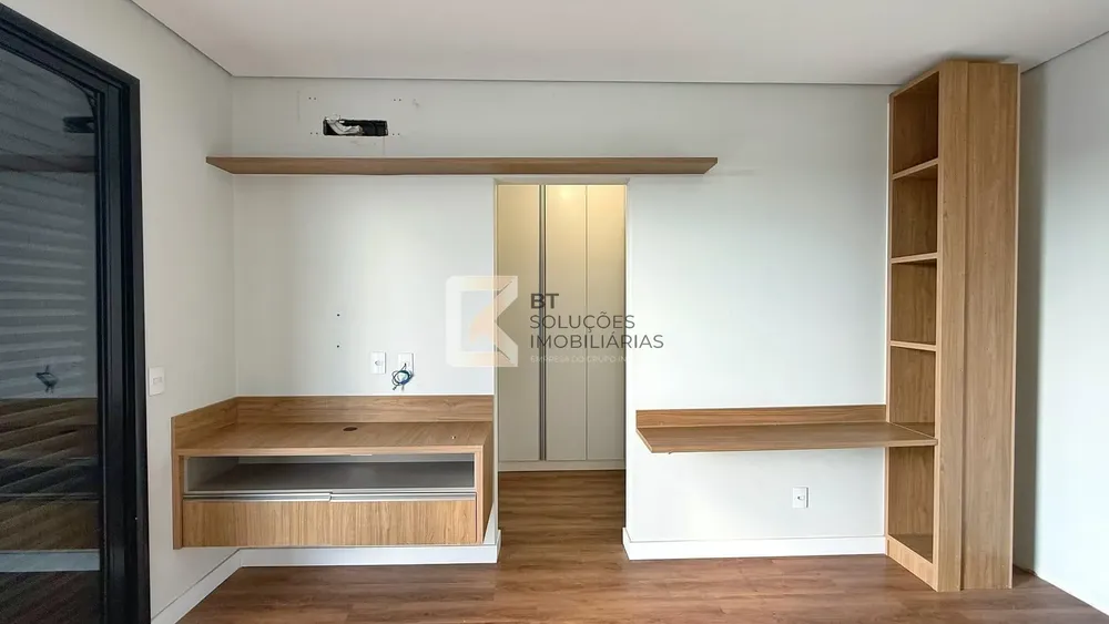 Casa, 3 quartos, 346 m² - Foto 1