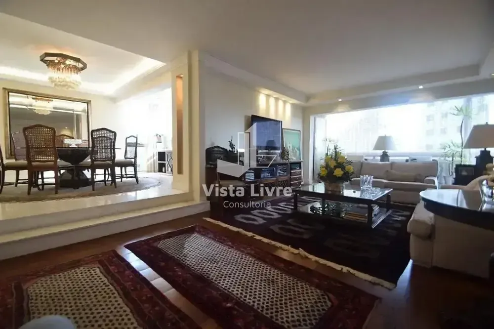 Apartamento, 3 quartos, 241 m² - Foto 1