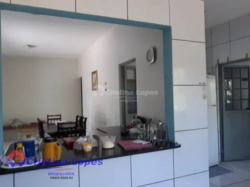 Casa, 3 quartos, 214 m² - Foto 2