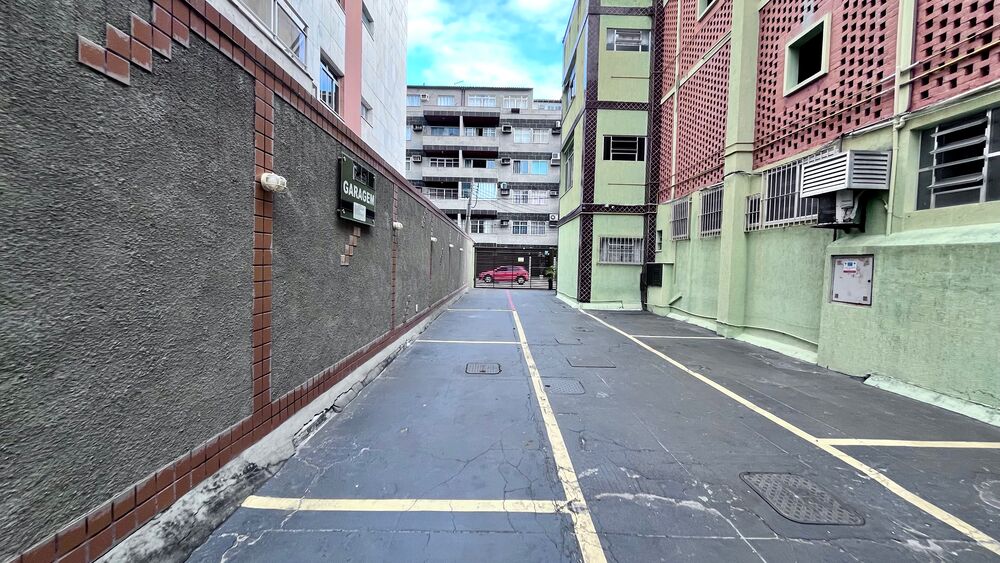 Apartamento à venda com 1 quarto, 50m² - Foto 4