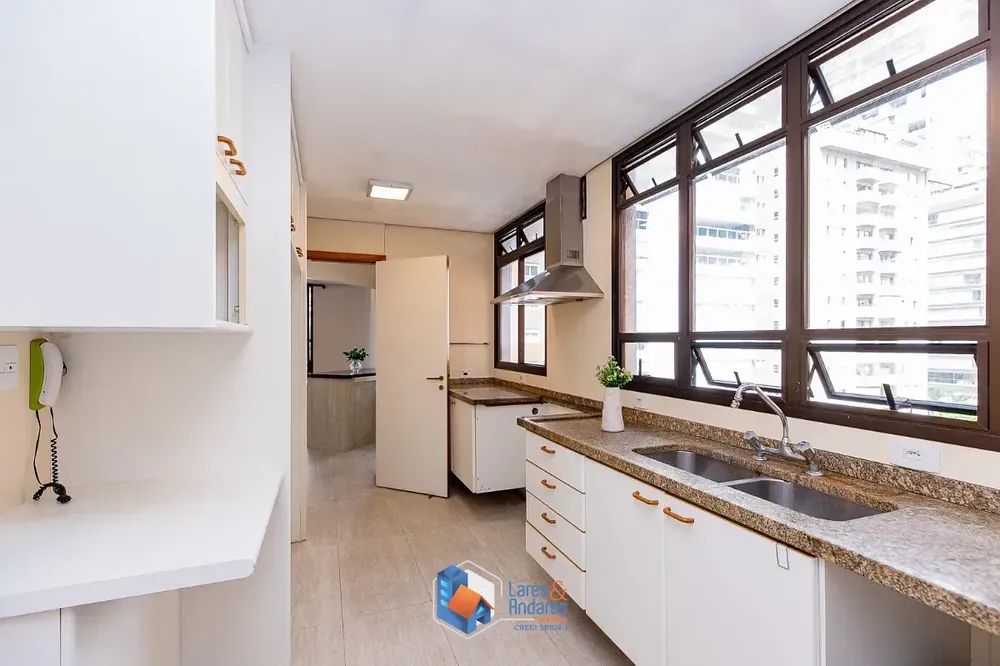 Apartamento, 4 quartos, 200 m² - Foto 1