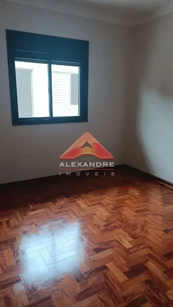 Casa, 3 quartos, 238 m² - Foto 8