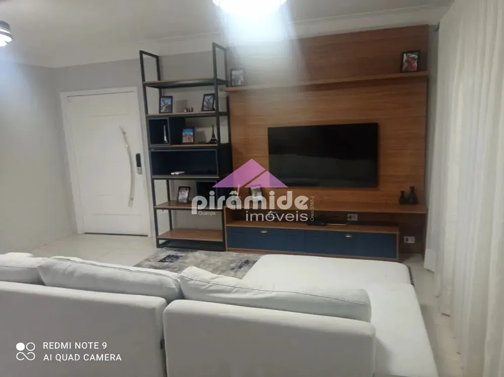 Casa, 4 quartos, 254 m² - Foto 1