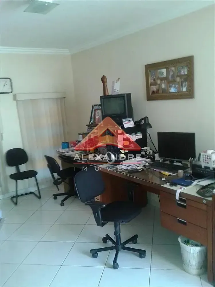 Casa, 3 quartos, 223 m² - Foto 8
