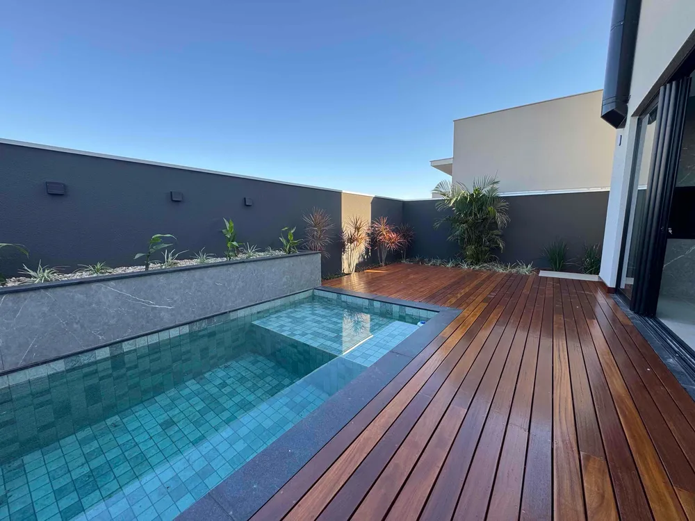 Casa, 4 quartos, 226 m² - Foto 2