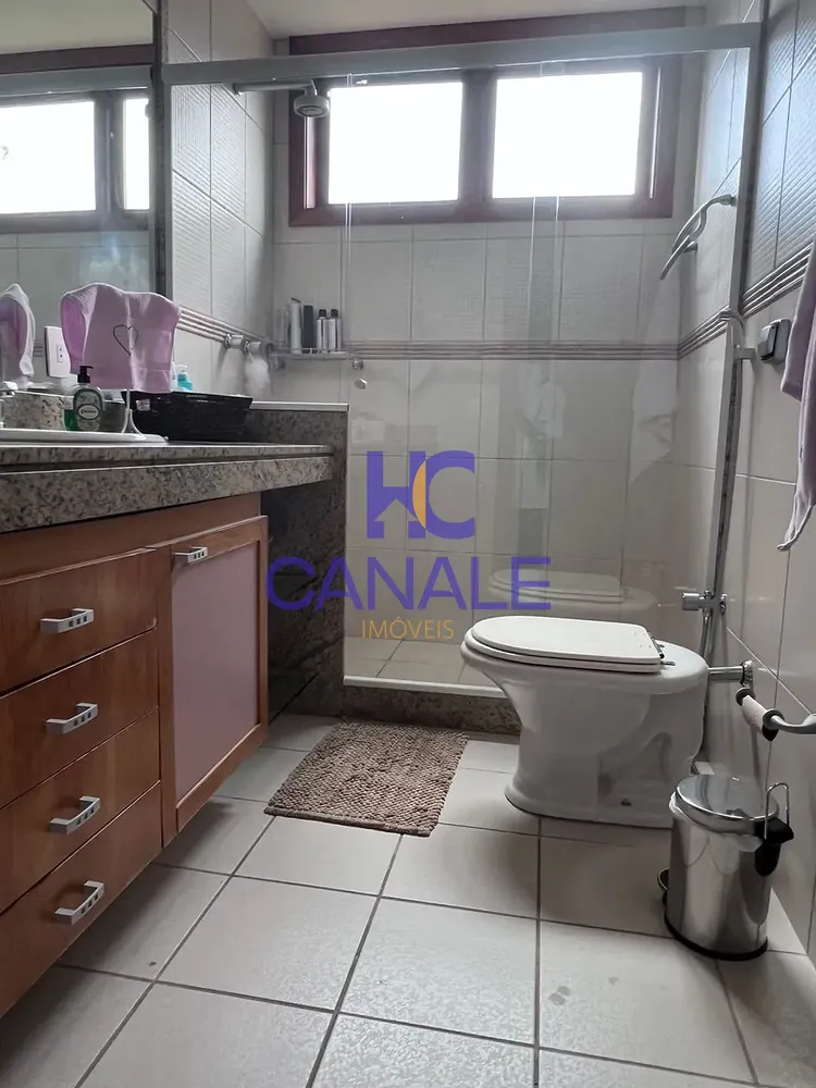 Casa, 9 quartos, 1200 m² - Foto 1