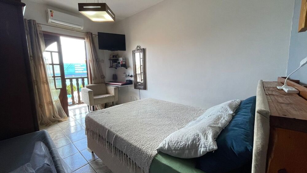 Casa à venda com 2 quartos, 60m² - Foto 4