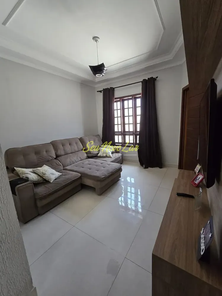 Sobrado, 3 quartos, 228 m² - Foto 2