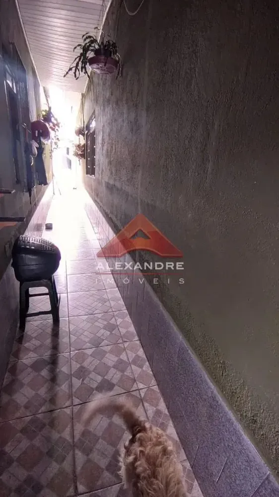 Casa, 3 quartos, 220 m² - Foto 3