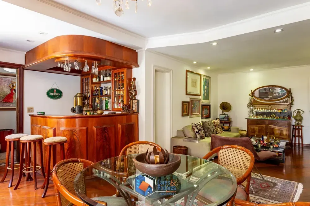 Apartamento, 3 quartos, 141 m² - Foto 2