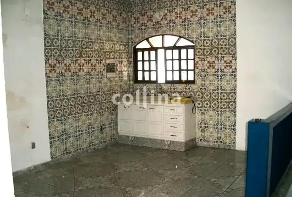Casa, 5 quartos, 10 m² - Foto 1