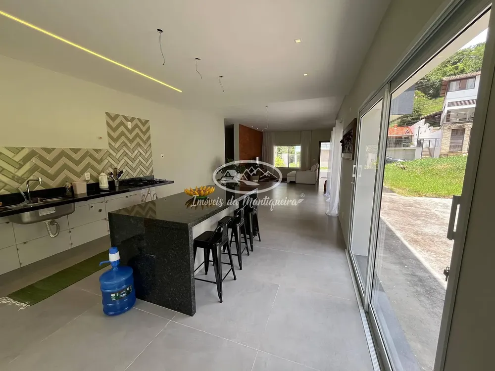 Casa, 4 quartos, 259 m² - Foto 12