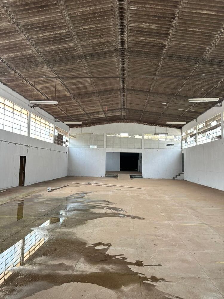 Depósito-Galpão-Armazém à venda e aluguel, 1200m² - Foto 4