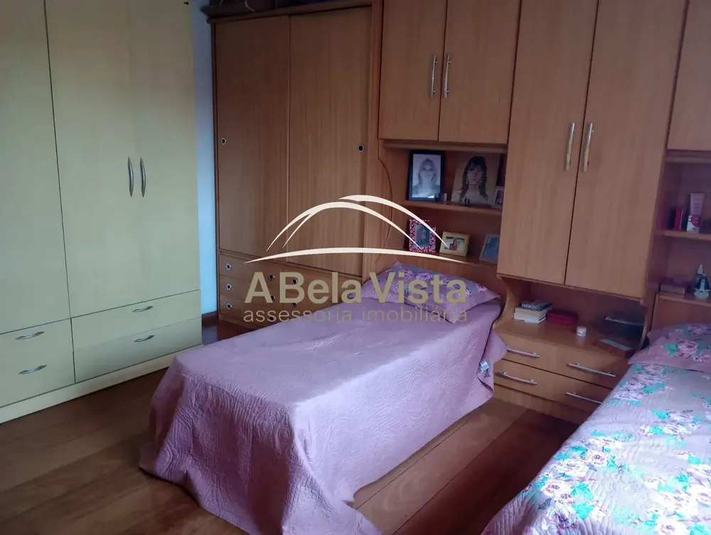 Sobrado, 3 quartos, 200 m² - Foto 1
