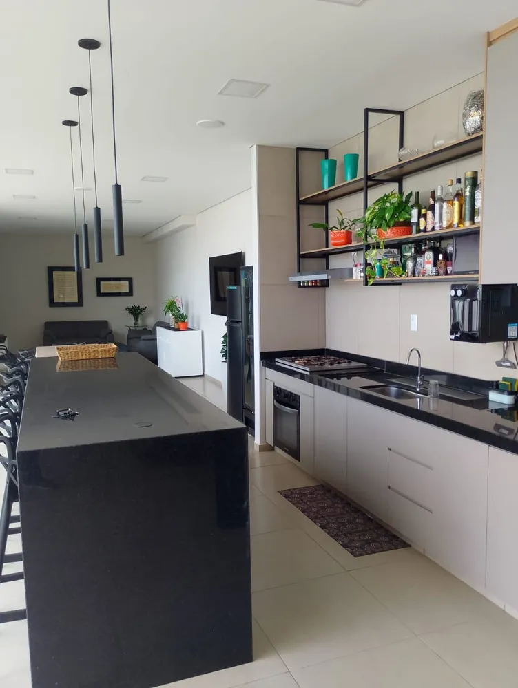 Casa, 3 quartos, 223 m² - Foto 4