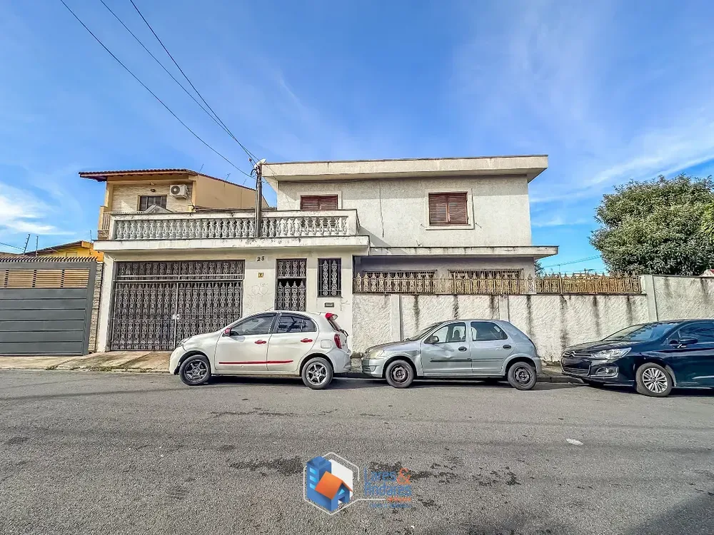 Sobrado, 3 quartos, 230 m² - Foto 1