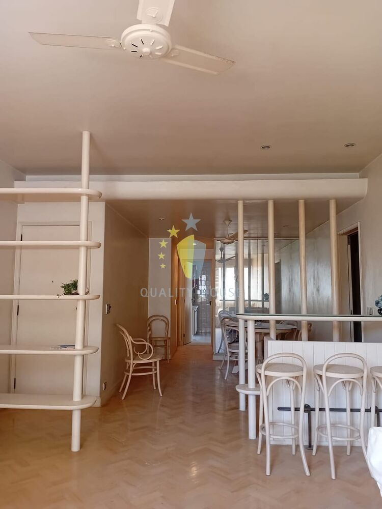 Apartamento à venda com 3 quartos, 123m² - Foto 1
