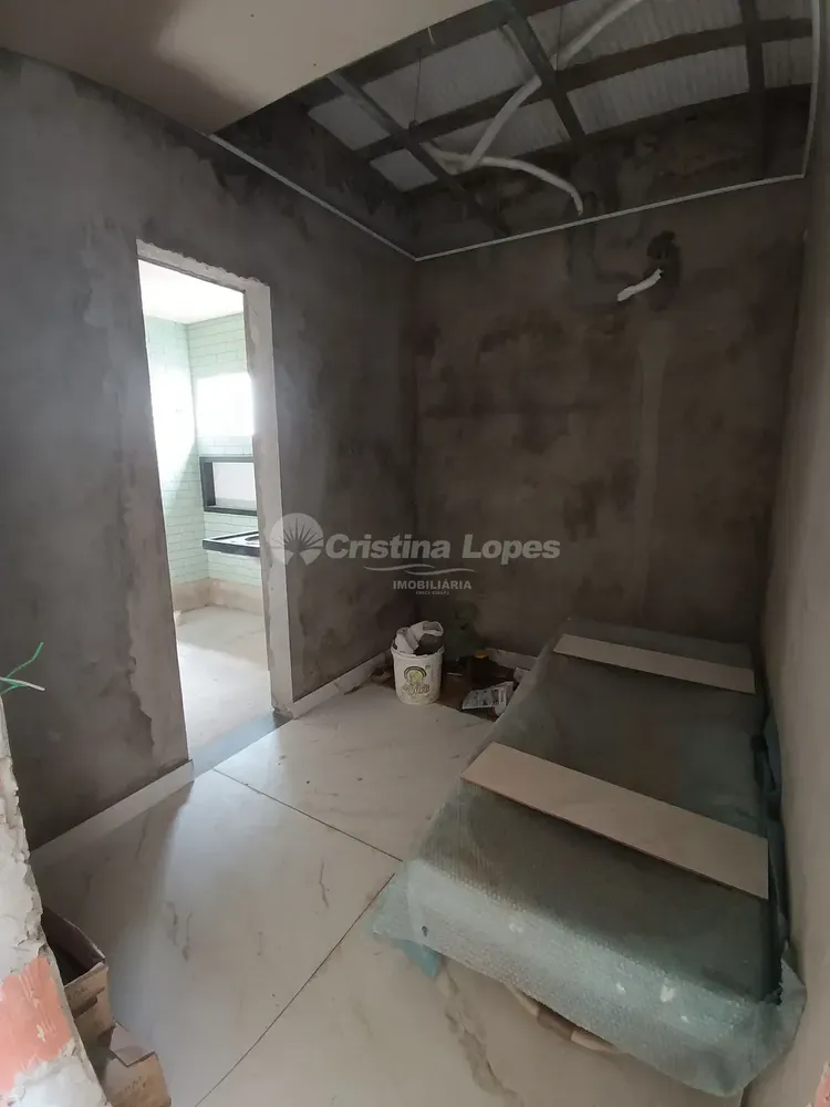 Casa, 4 quartos, 217 m² - Foto 4