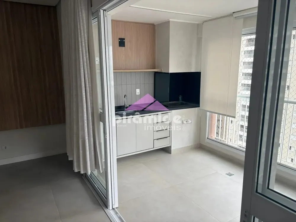 Apartamento, 3 quartos, 100 m² - Foto 1