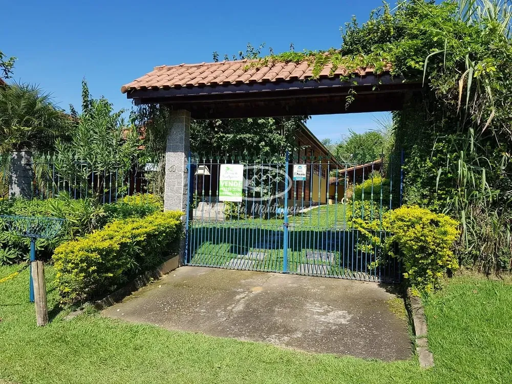 Casa, 4 quartos, 143 m² - Foto 1