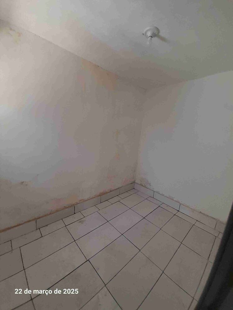 Casa à venda com 2 quartos, 86m² - Foto 2