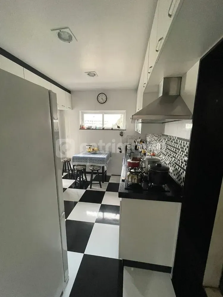 Casa, 3 quartos, 260 m² - Foto 8