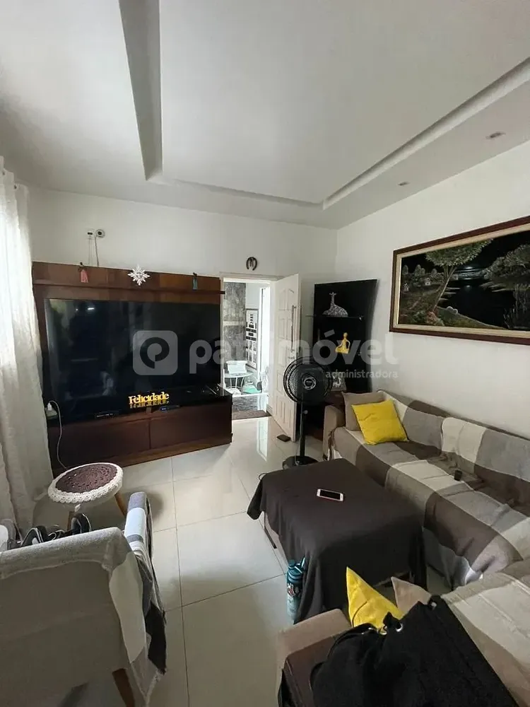 Casa, 3 quartos, 260 m² - Foto 2
