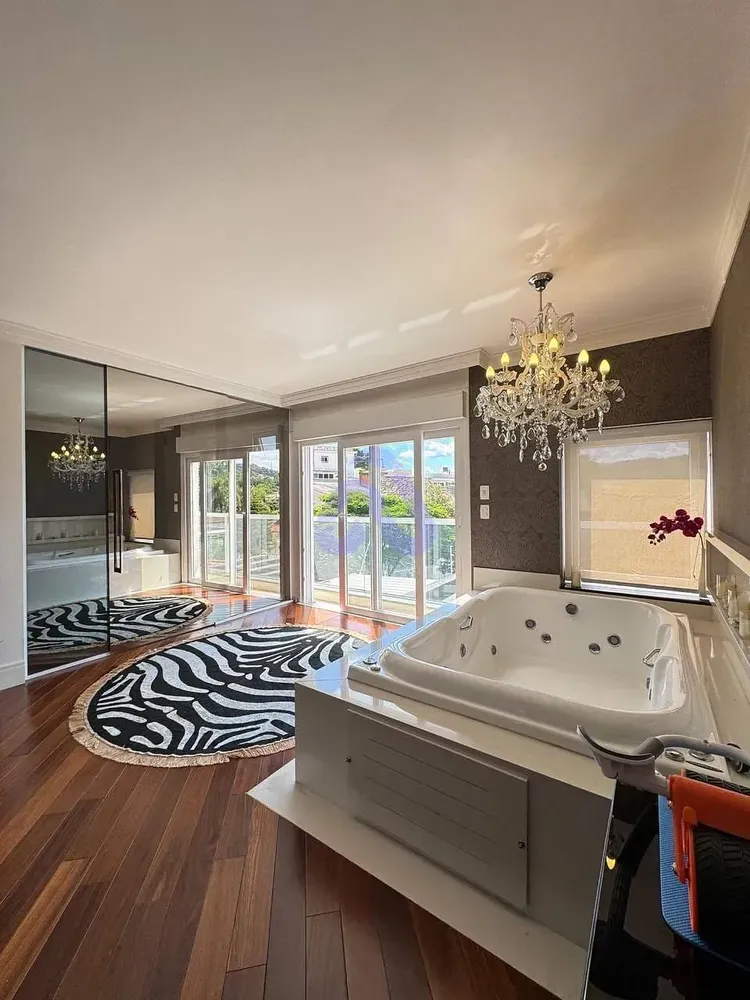 Casa, 5 quartos, 467 m² - Foto 1