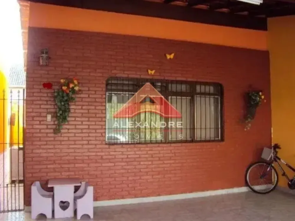 Casa, 2 quartos, 67 m² - Foto 1