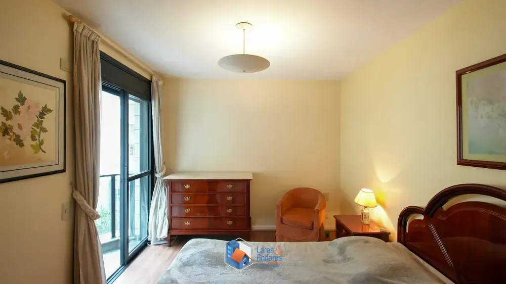 Apartamento, 3 quartos, 170 m² - Foto 1