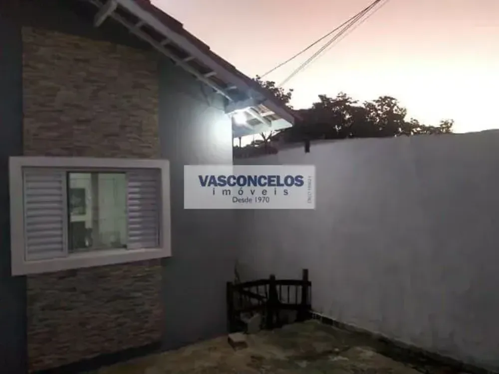 Casa, 2 quartos, 60 m² - Foto 1