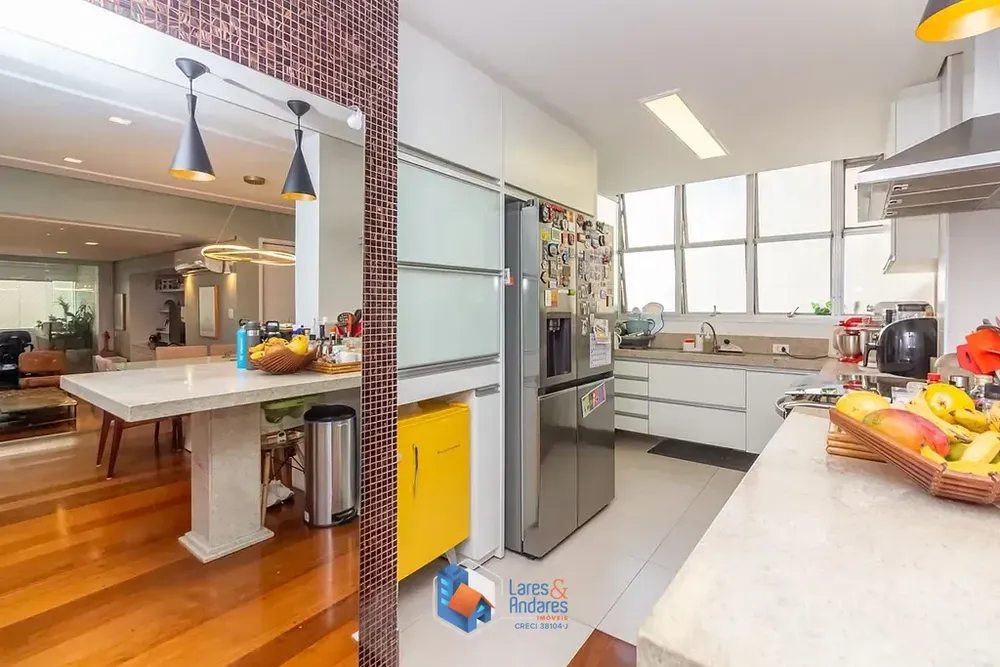 Apartamento, 3 quartos, 130 m² - Foto 1
