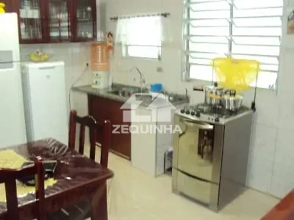 Casa, 1 quarto, 220 m² - Foto 4