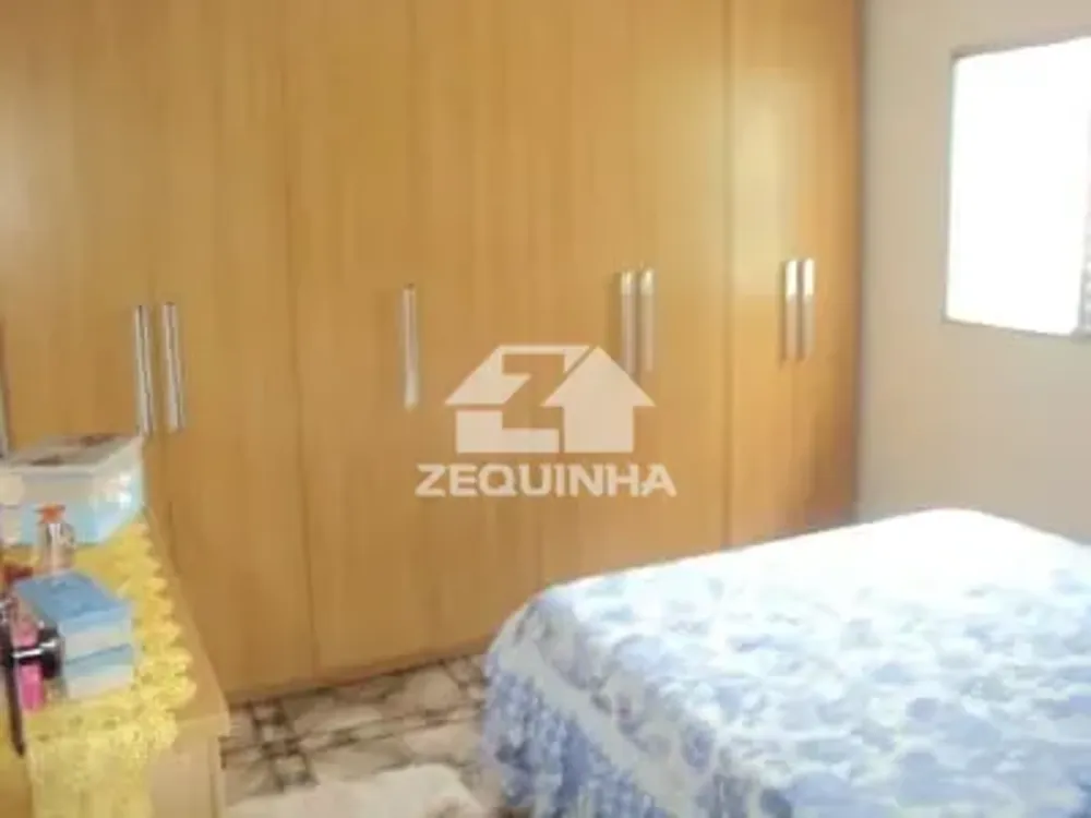 Casa, 1 quarto, 220 m² - Foto 2