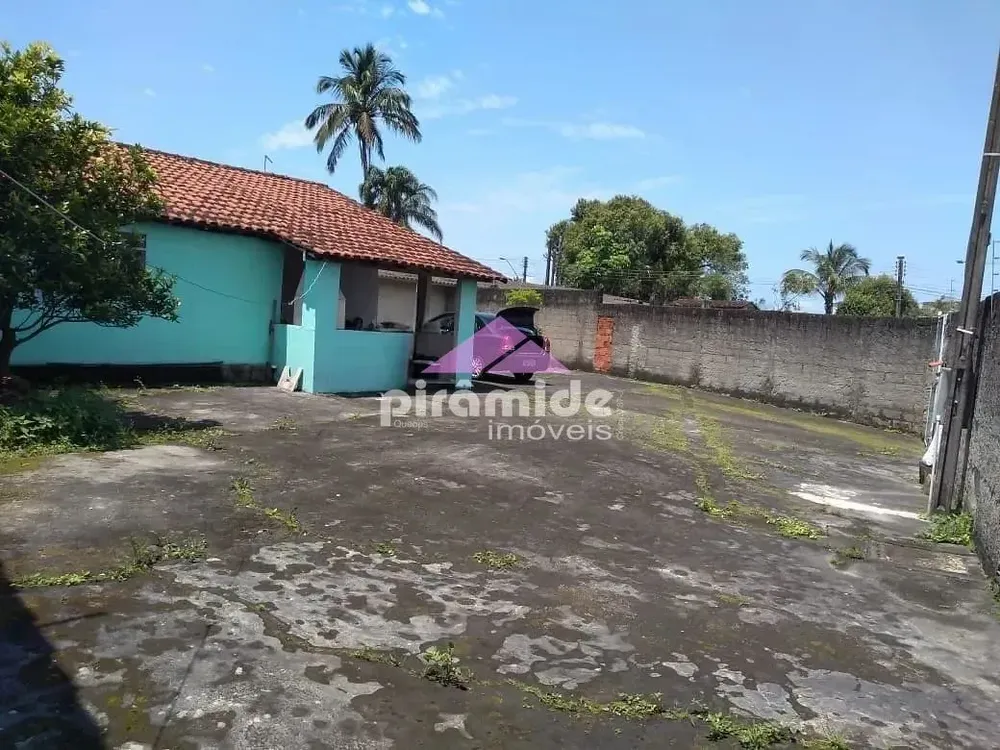 Casa, 7 quartos, 220 m² - Foto 3
