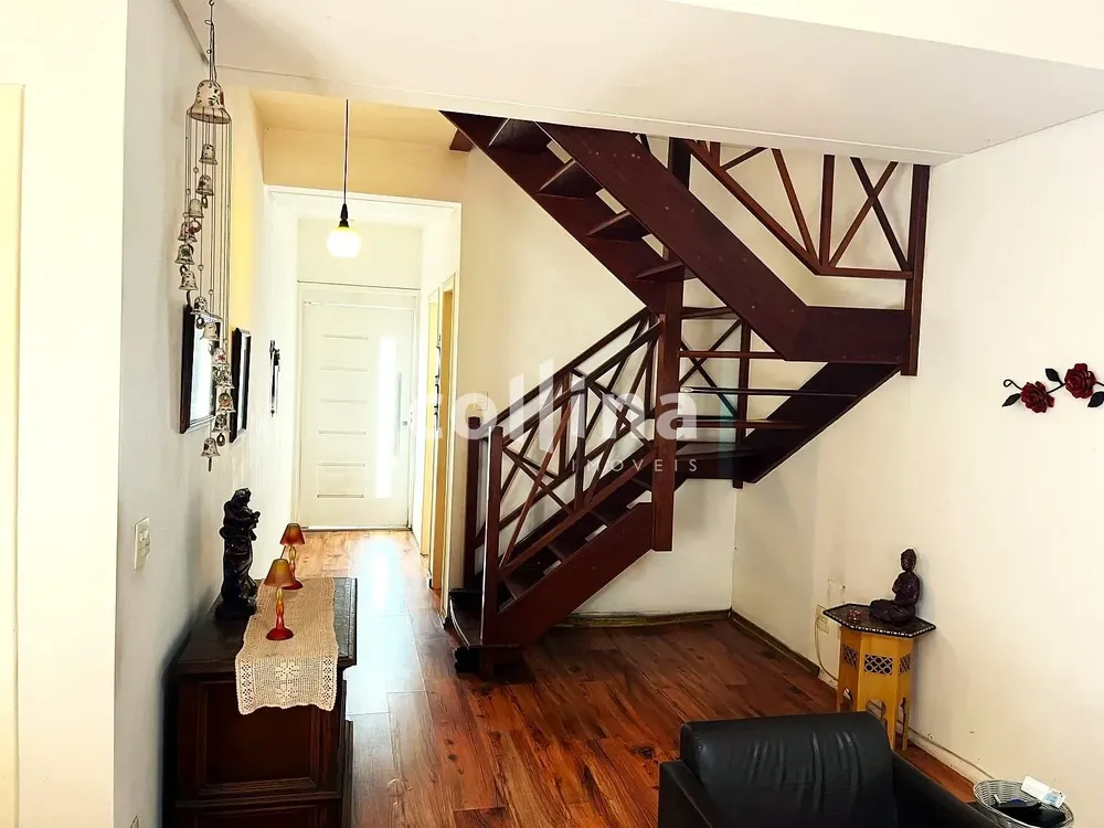 Casa, 4 quartos, 10 m² - Foto 1