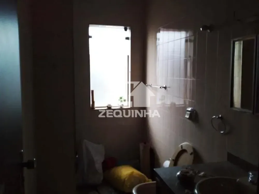 Casa, 4 quartos, 485 m² - Foto 2
