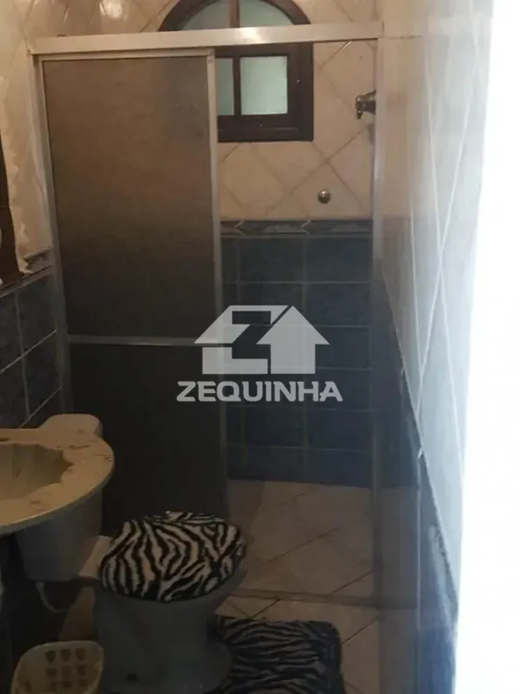 Casa, 4 quartos, 145 m² - Foto 1
