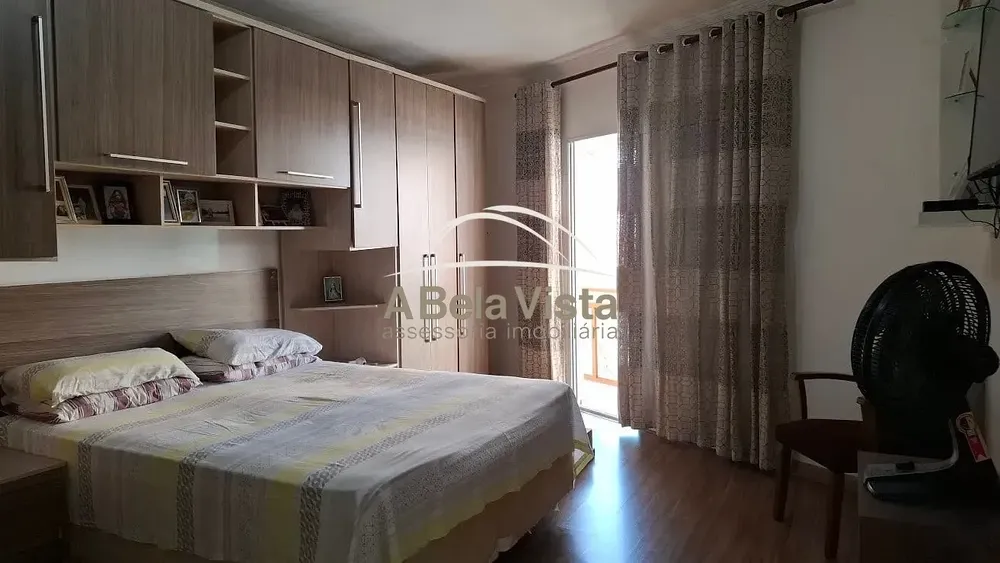 Sobrado, 3 quartos, 234 m² - Foto 3