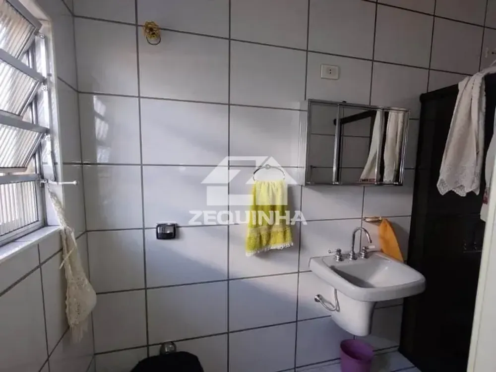 Casa, 3 quartos, 181 m² - Foto 2