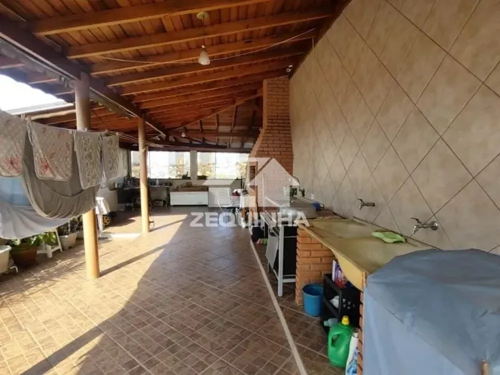 Casa, 3 quartos, 181 m² - Foto 3