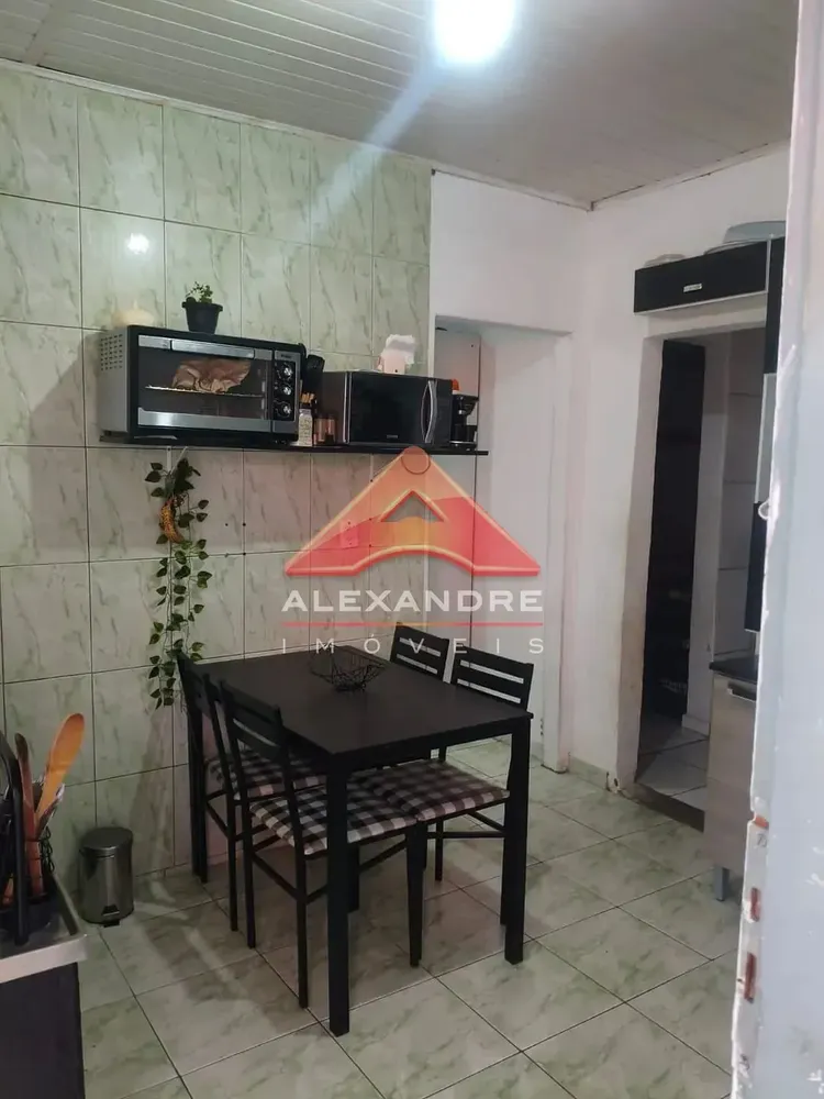 Casa, 3 quartos, 174 m² - Foto 1