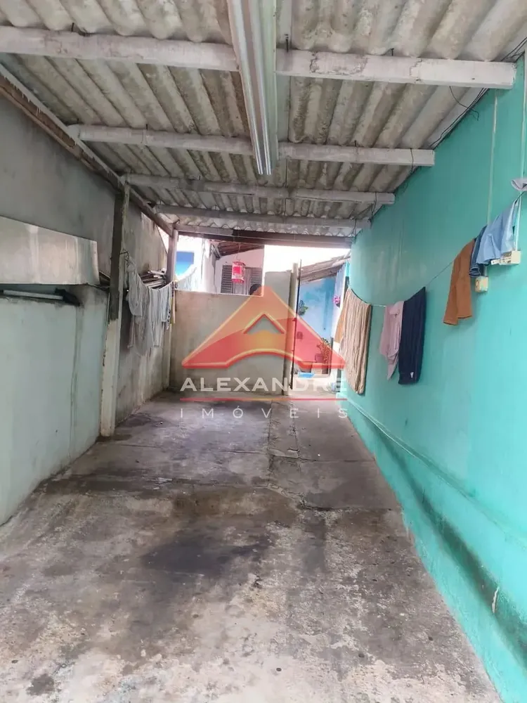 Casa, 3 quartos, 174 m² - Foto 2