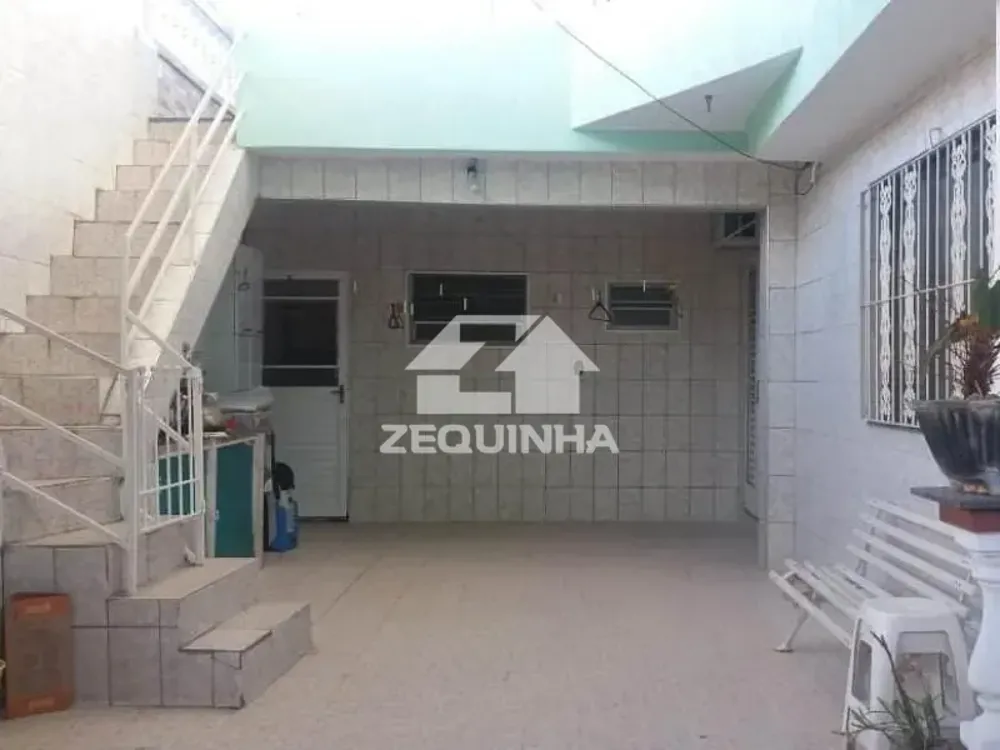 Casa, 3 quartos, 240 m² - Foto 7