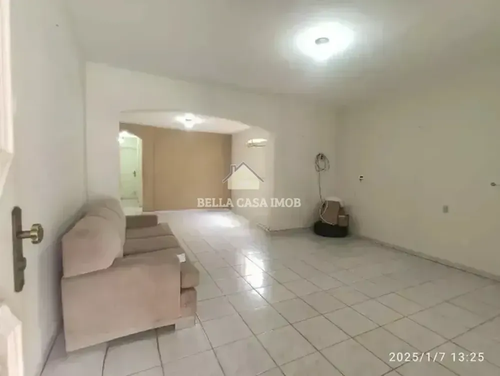 Casa, 3 quartos, 218 m² - Foto 4