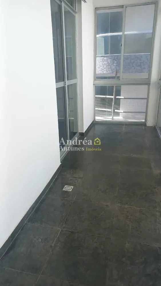 Apartamento, 3 quartos, 100 m² - Foto 2